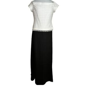 David's Bridal Mother of the Bride Layered Maxi Dress Pearl Accent Size 8 formal